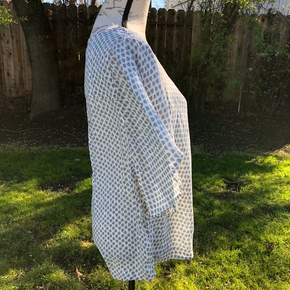 prAna L Loose fighting Shirt - Picture 4 of 8